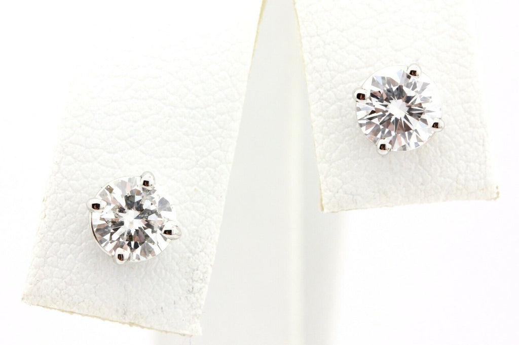 platinum 1.04ctw round brilliant diamond solitaire stud earrings 1.4g
