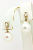 14k white gold 10mm Akoya pearl 0.11ctw diamond stud earrings 0.75 inch 0.8g