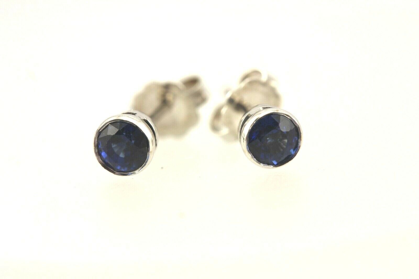 14k white gold 4mm round blue sapphire bezel stud earrings .56ctw estate