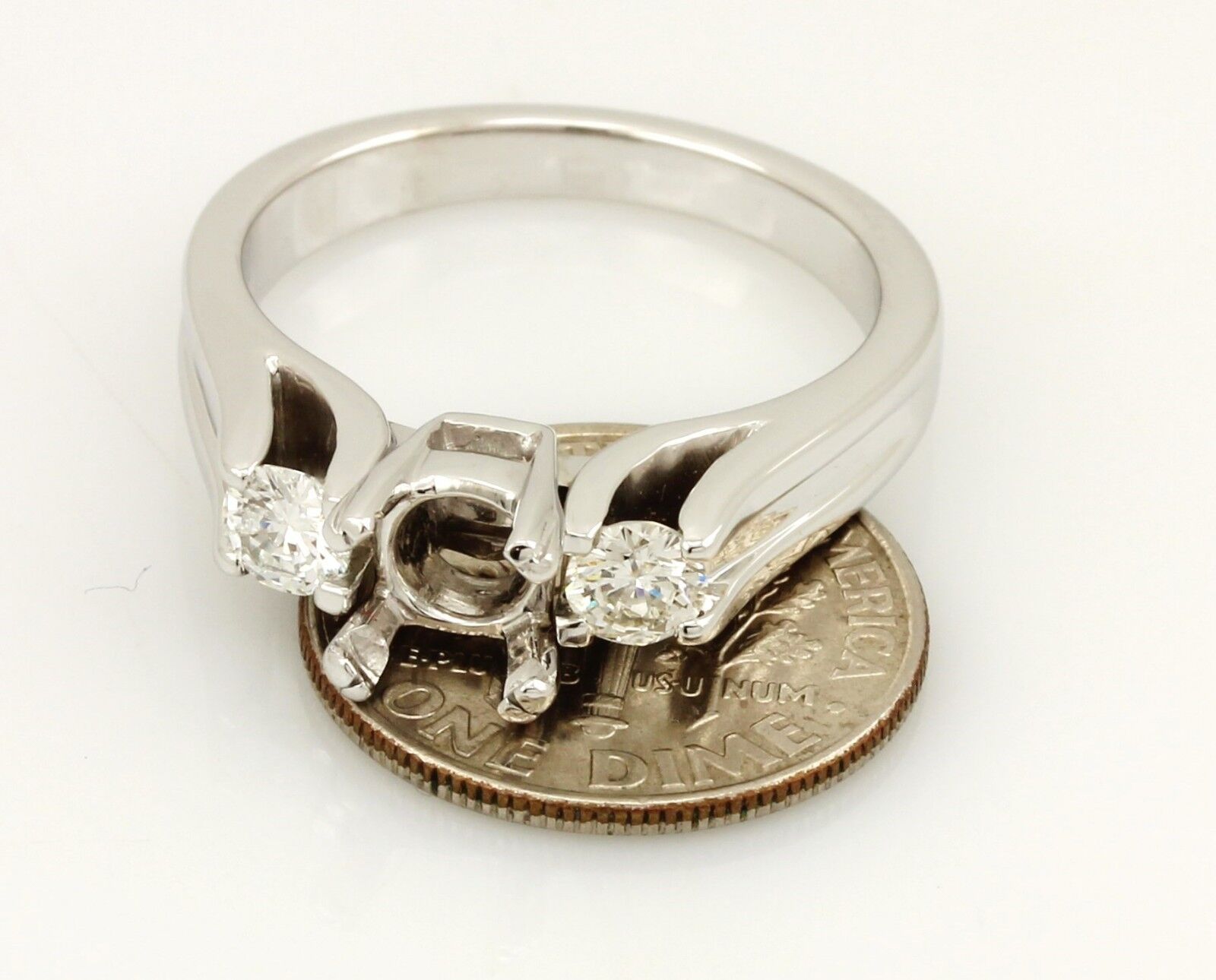 14k white gold 3 stone diamond engagement ring semi mount 0.46ctw sz 8.25 6.98g
