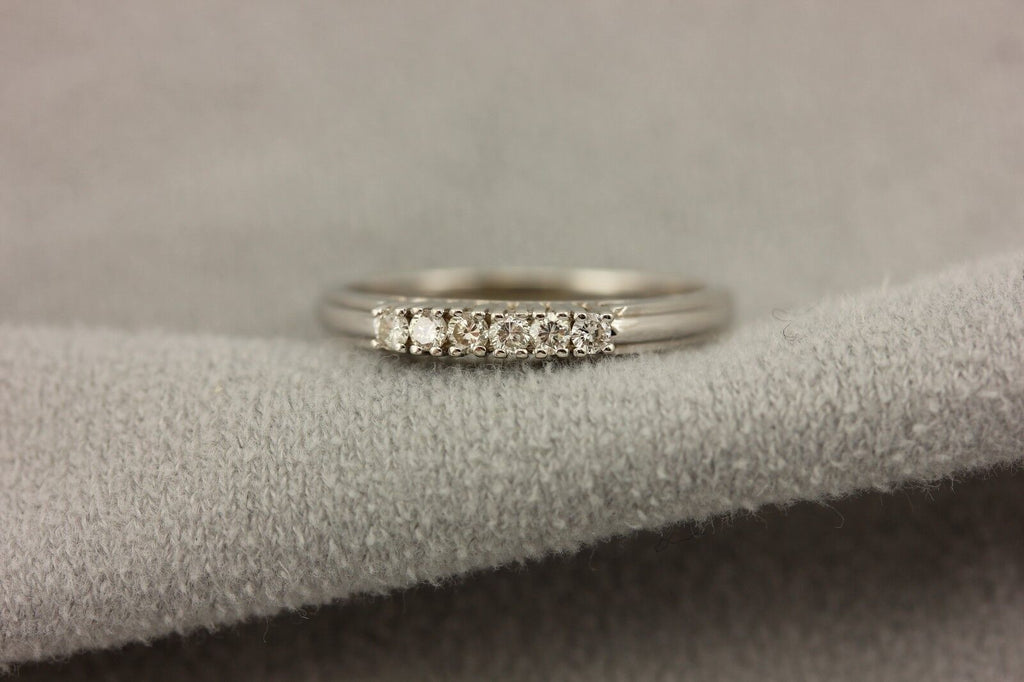 14k white gold .12ctw 6 round diamond 4 prong set wedding band ring sz 6.25 NEW