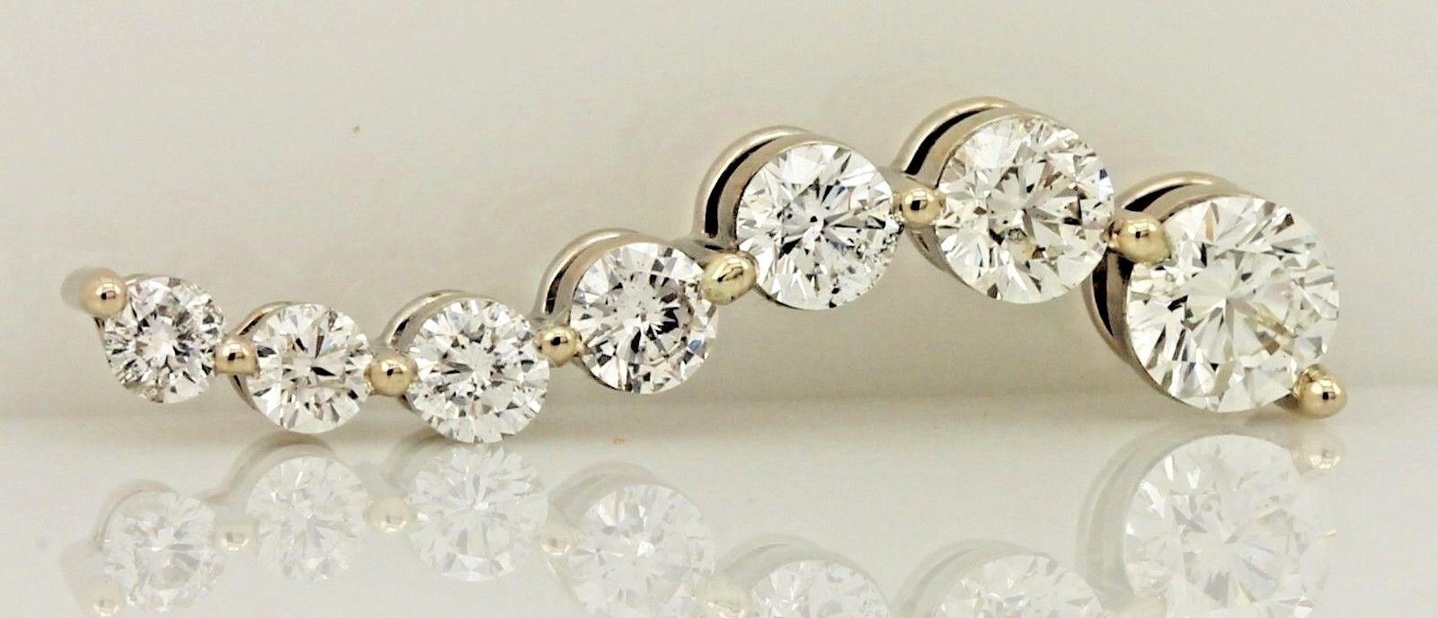 14k white gold 0.87ctw 7 round brilliant diamond journey pendant 25mm NEW 1.30g