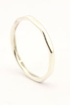 sterling silver hammered wedding anniversary band ring size 6.5 2mm 1.10g estate