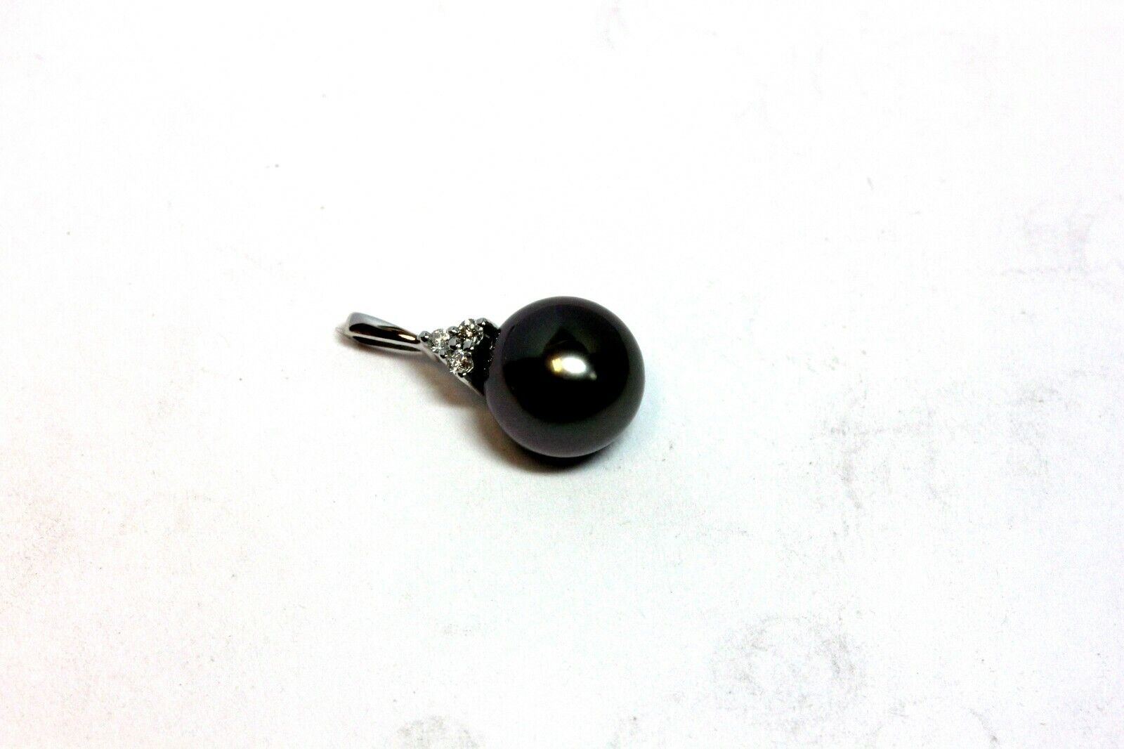 14k white gold 8.75mm round Tahitian black pearl diamond pendant new 1.31g