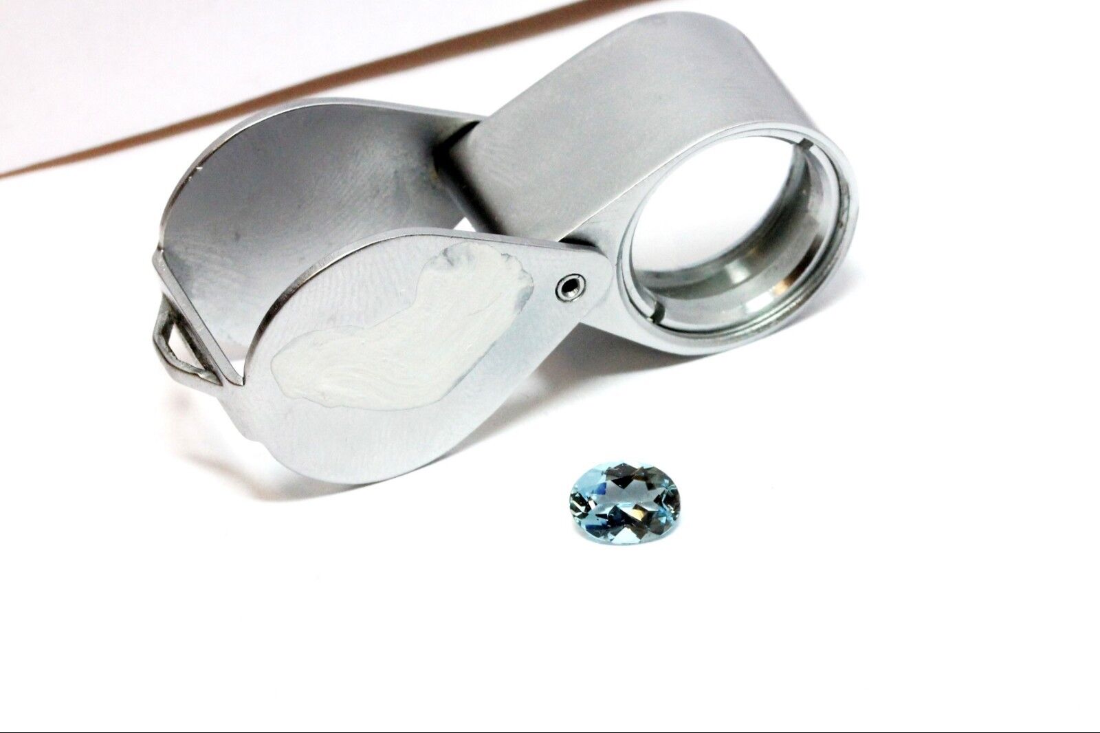 natural aquamarine 1.02ct 8x6 oval 7.91x6.03x3.63mm transparent blue gemstone
