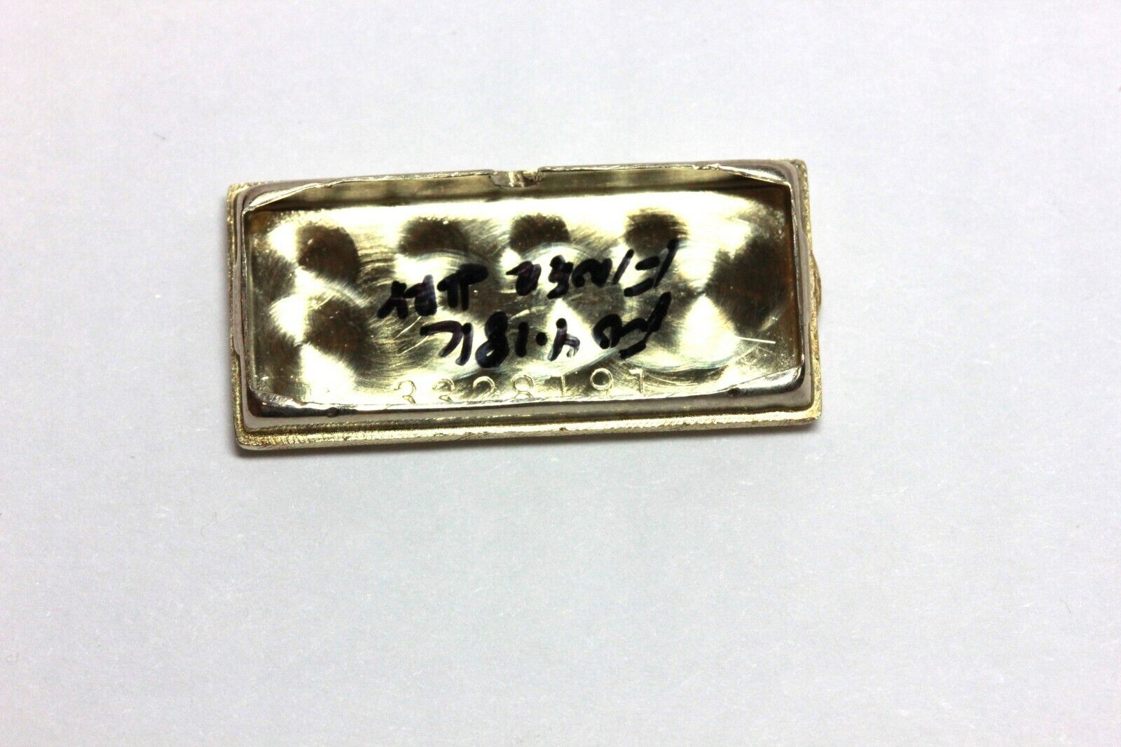 Geneva 17 jewels incabloc watch movement 14k yellow gold back estate vintage