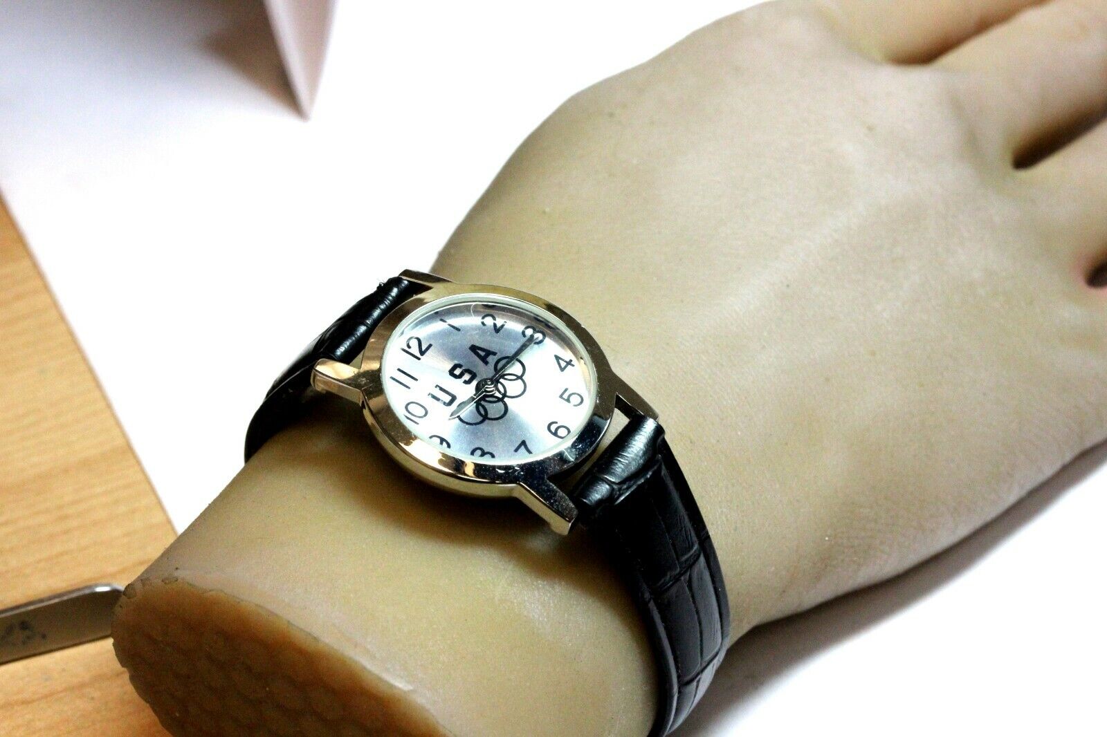 USA Olympics silver stainless steel wrist watch 6.5-8 inch leather black band