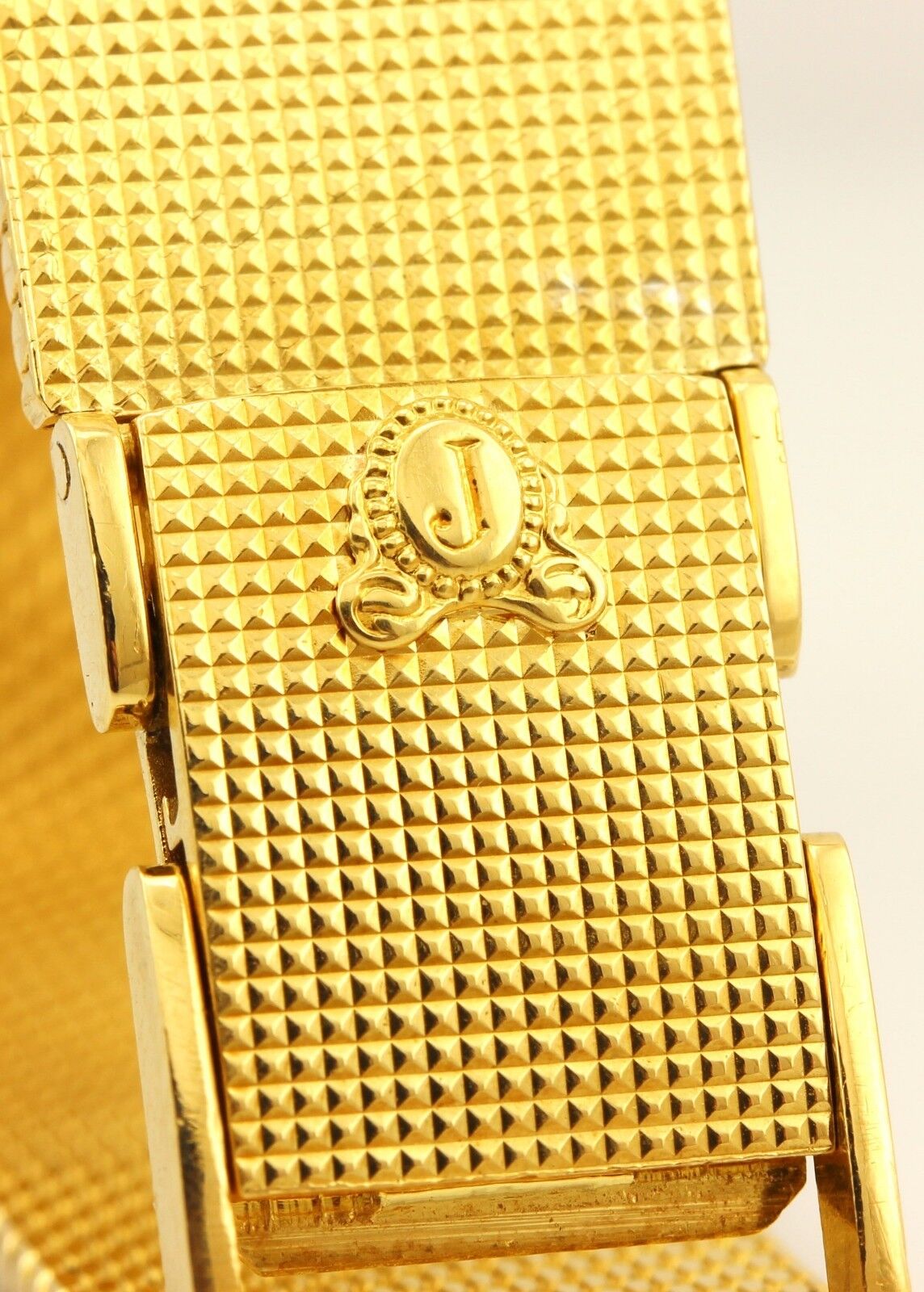 Juvenia Women's 18K Yellow Gold Rectangle Hand-Winding Watch w/ Gold Mesh Band