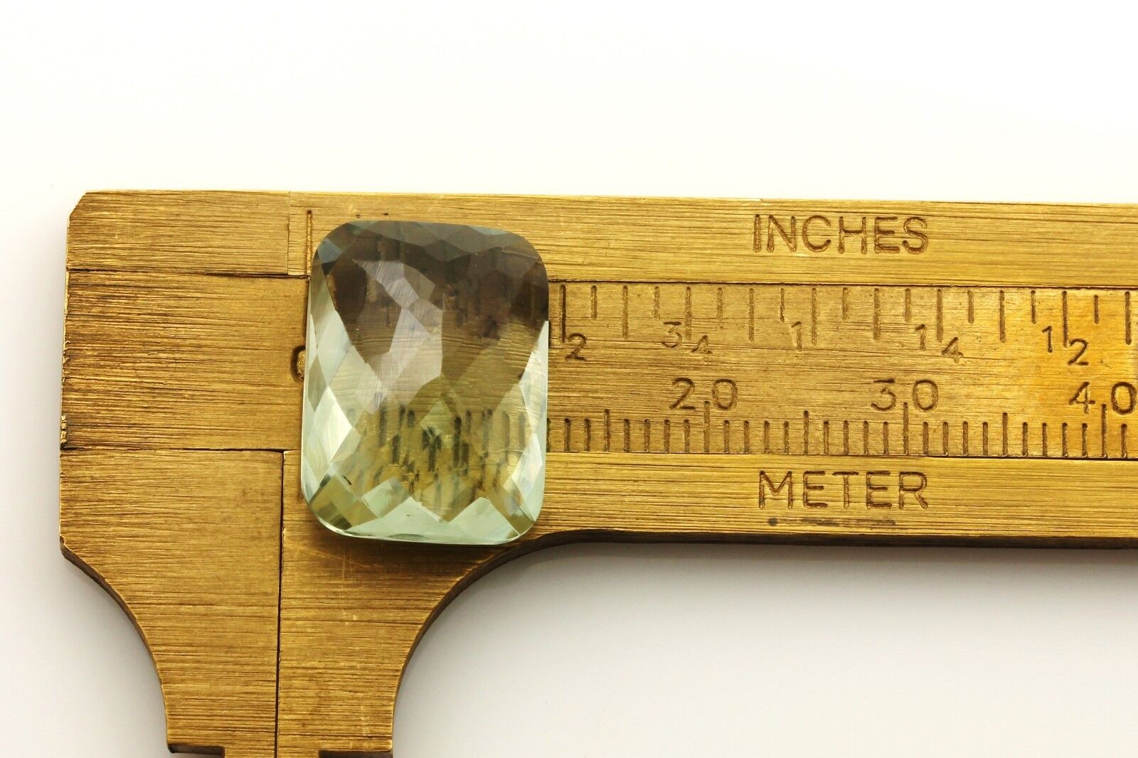 green quartz amethyst 10.69 carat cushion loose gemstone large 16 x 12 mm new