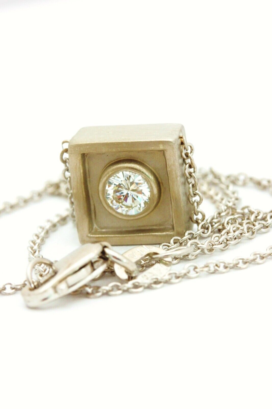 14k white gold diamond 0.20ct F VS2 necklace ITALY 13.5 inch rolo chain 4.40g