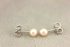 14k white gold 4-4.5mm white round cultured pearl stud earrings NEW