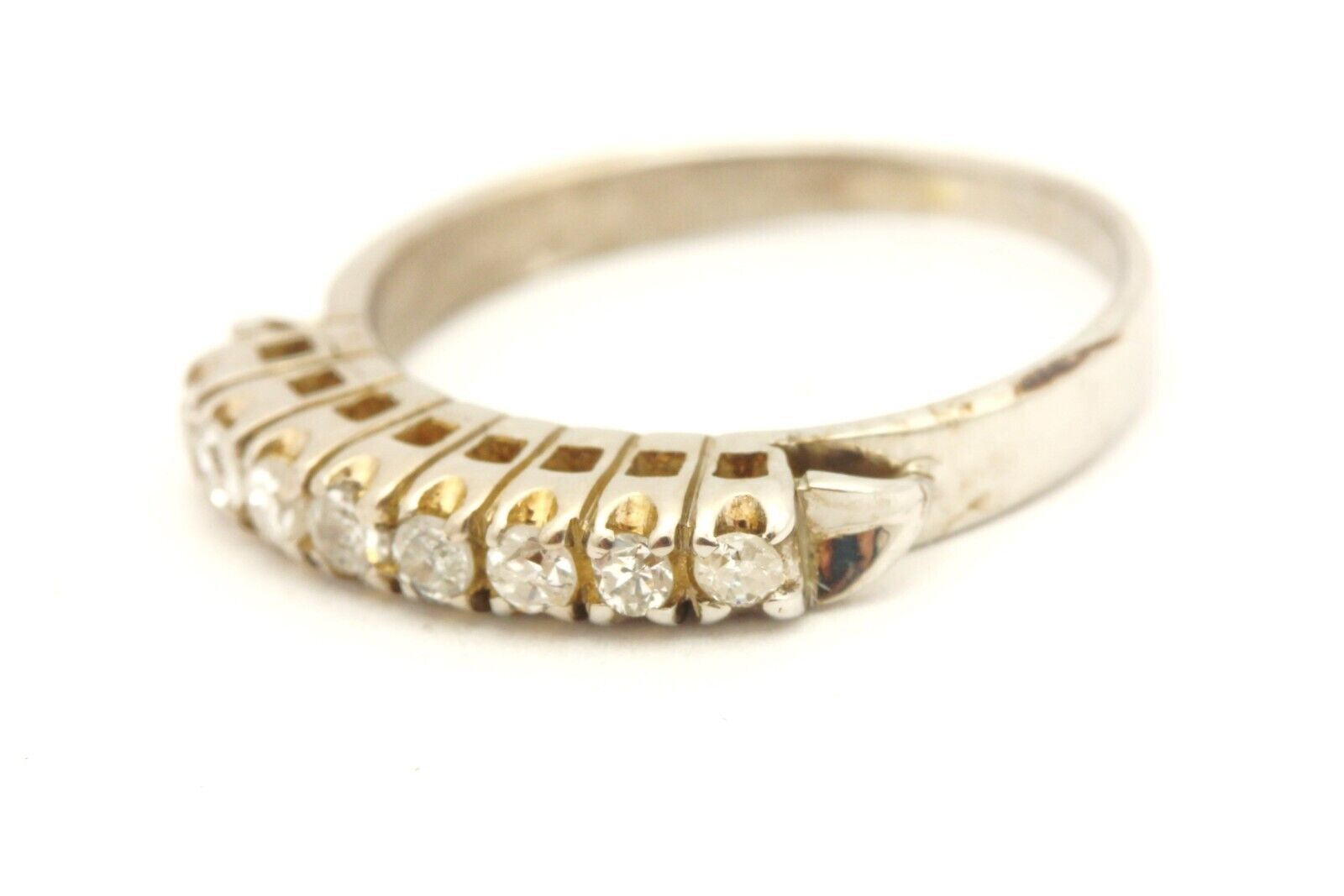 14k white gold 0.16ctw diamond wedding band ring size 3.75 1.65g vintage estate