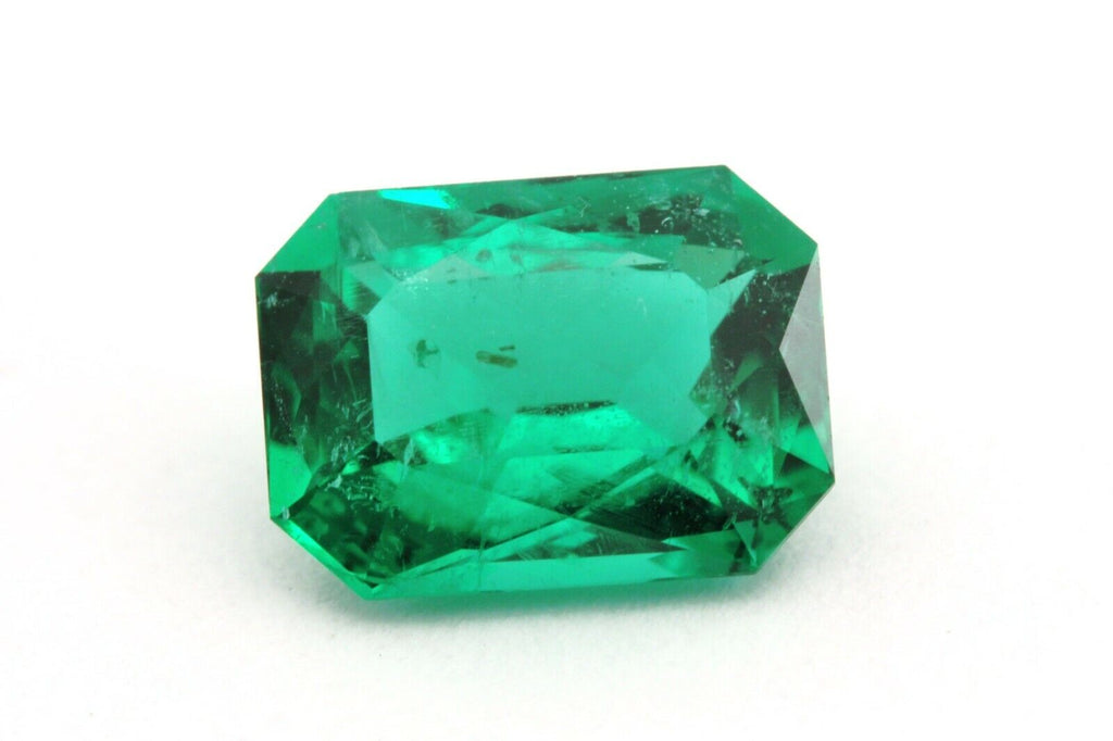 Natural Green Emerald 0.95 carat Radiant cut 7.22x5.31x3.58mm loose gemstone NEW