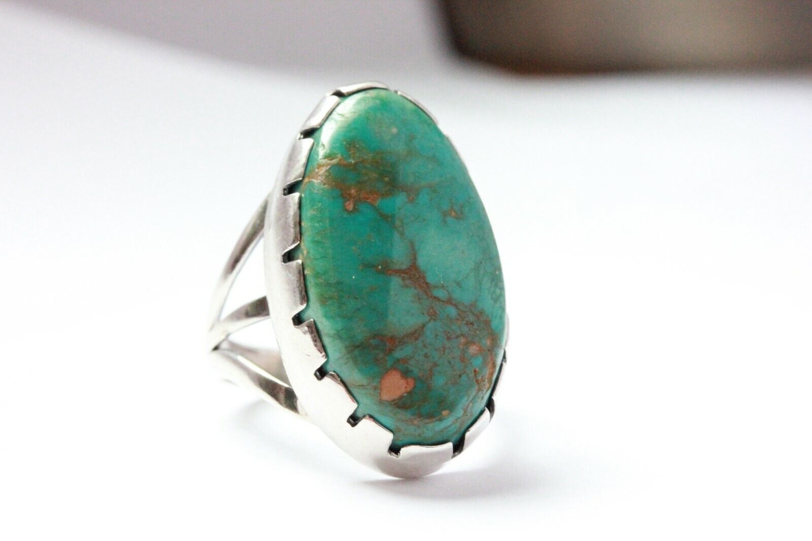 silver ring natural turquoise 1965 23x14mm oval cabochon 6.7g size 4 vintage
